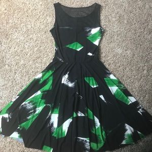 Lovely mesh-top sleeveless flared dress